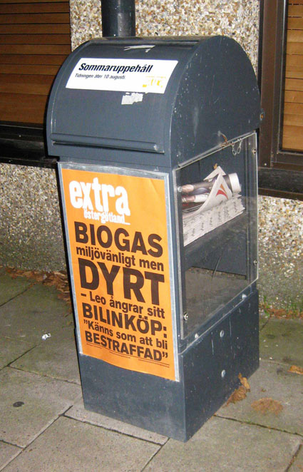 Tidningsbehållare